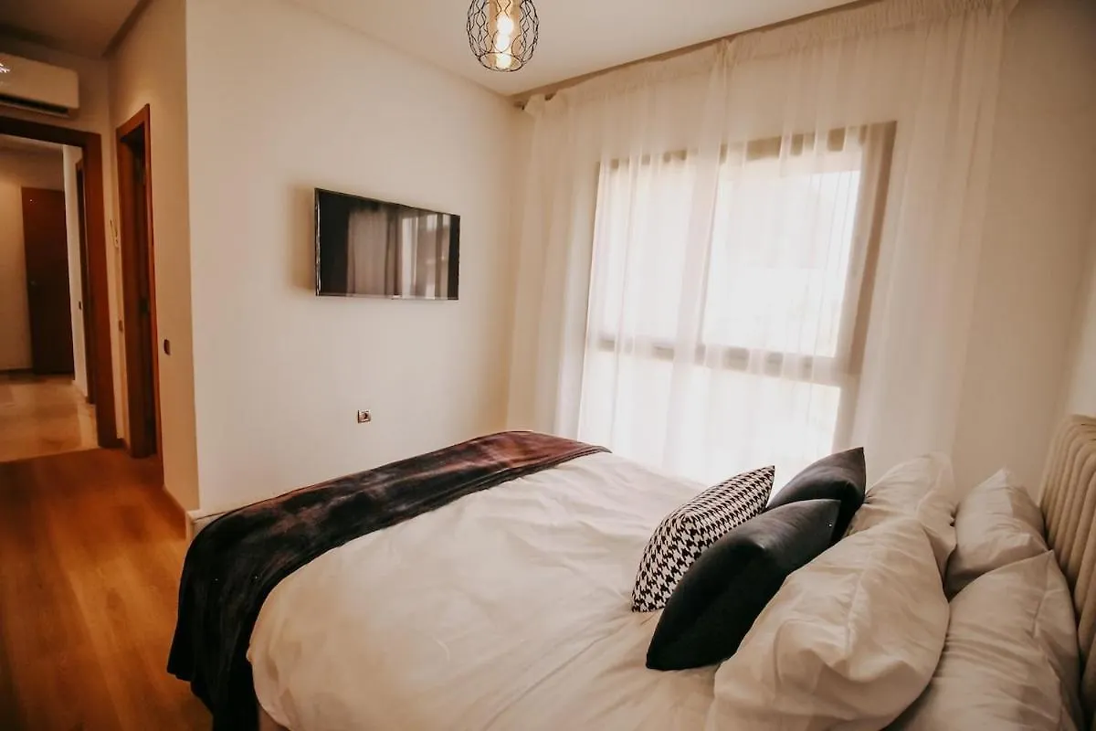 Apartment Spacious 3Br With Prime Location Marrakesh